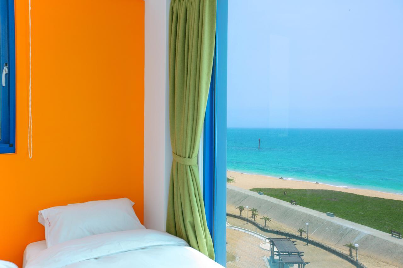 Travel Light House Bed & Breakfast Magong Ngoại thất bức ảnh