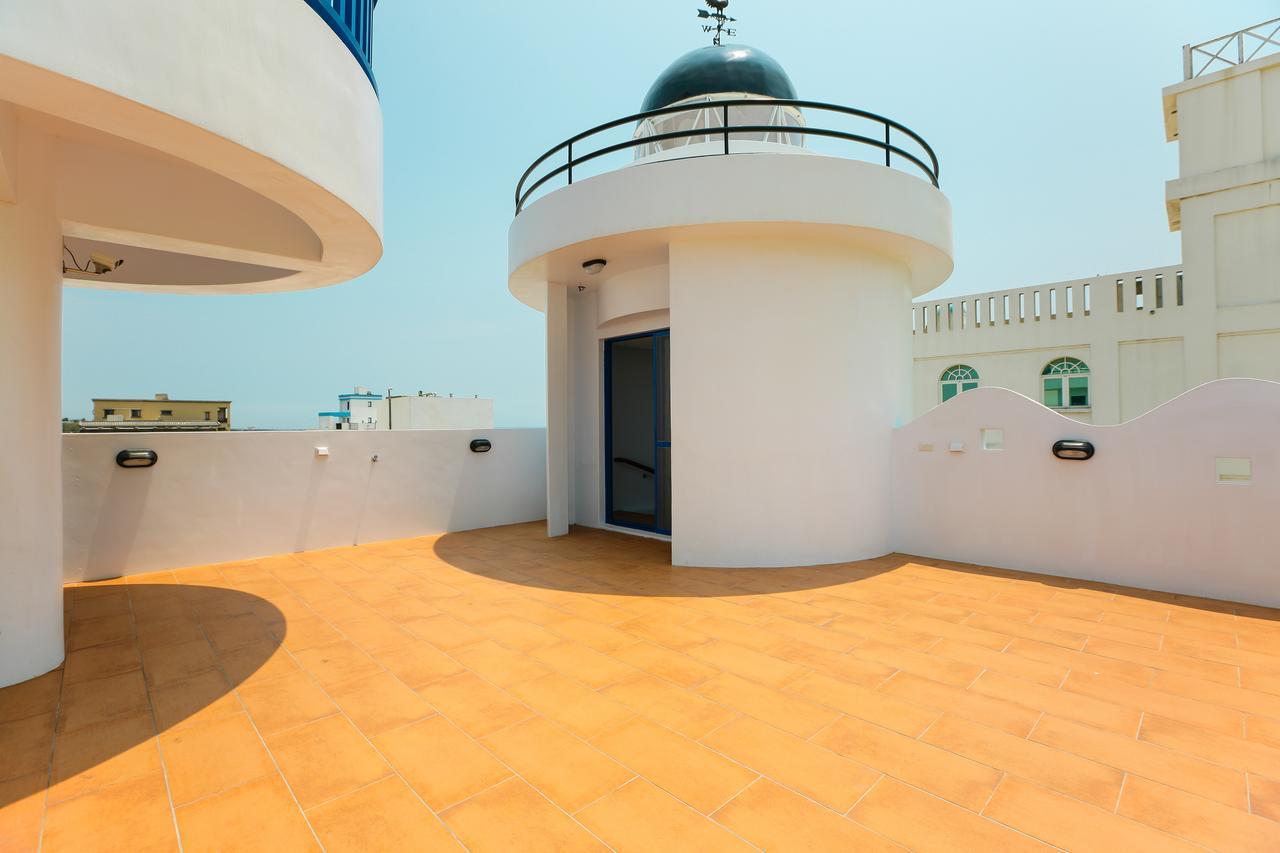Travel Light House Bed & Breakfast Magong Ngoại thất bức ảnh